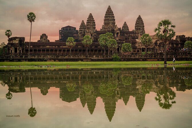 2-Day Angkor Wat, Banteay Srei & Floating Village Kampong Pluk - Day 2: Sunrise, Floating Villages, and Pink Sandstone