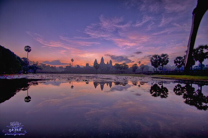 2-Day Angkor Wat With Small, Big Circuit and Banteay Srei Tour - A closer look at the 2-Day Angkor Wat Tour