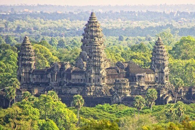 2-Day Best of Angkor Wat and Tonle Sap Lake Tour - An In-Depth Look at the 2-Day Tour Experience
