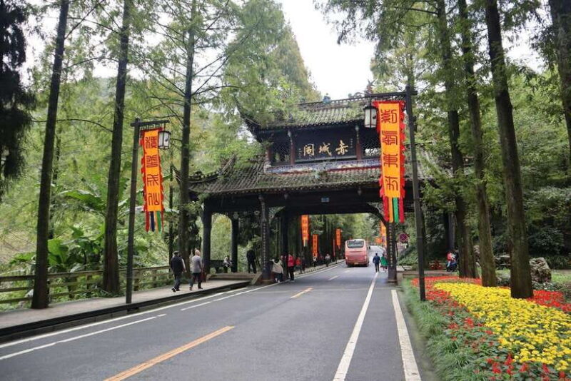 2-Day Chengdu & Mount Qingcheng Heritage Tour - Key Points
