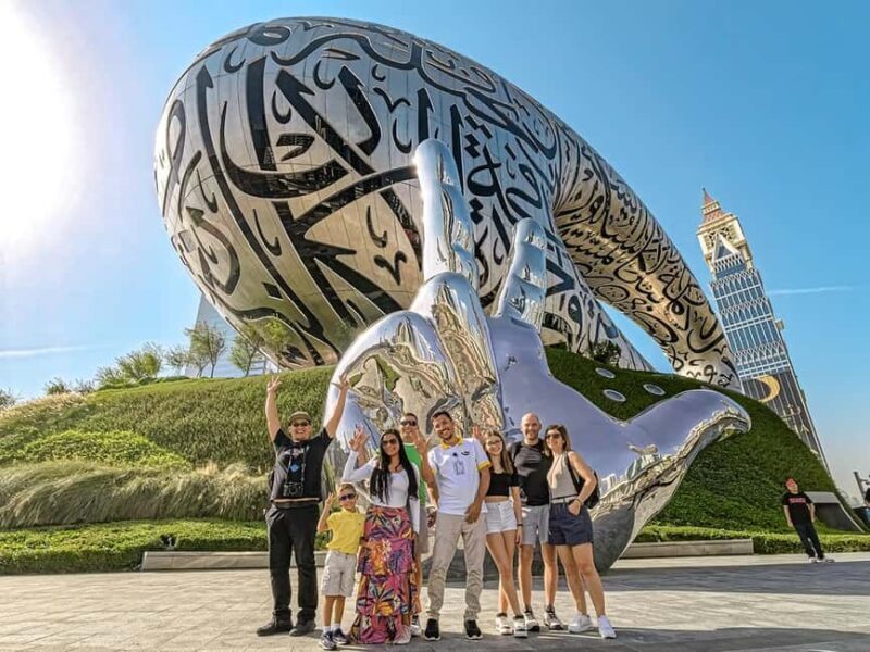 2-Day City Tour: Dubai & Abu Dhabi + Yacht Experience - Key Points
