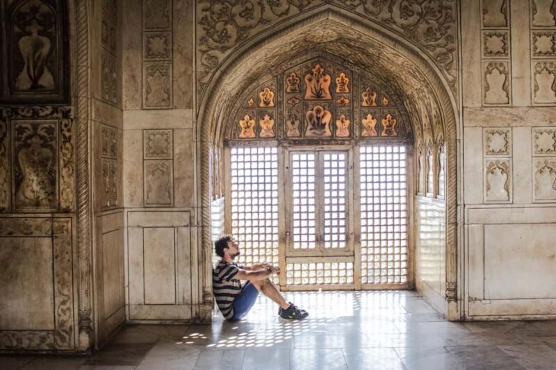 2-Day Golden Triangle Tour from Delhi to Agra and Jaipur - FAQ