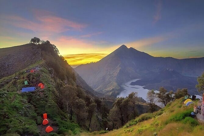 2 Day Guided Hiking to Mount Rinjani Senaru Crater Rim - Introduction