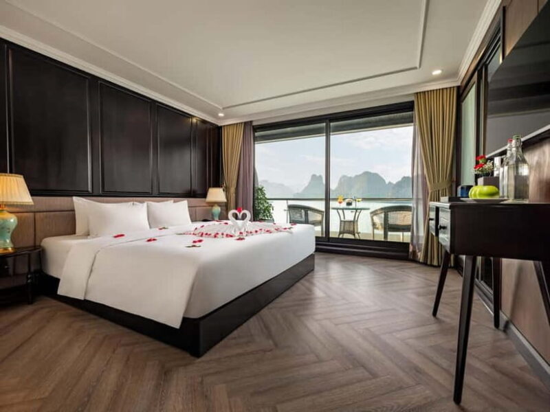 2-Day or 3-Day: Halong&Lan Ha Bay Cruise 5* balcony,bathtub - Authentic Feedback & Insights from Travelers