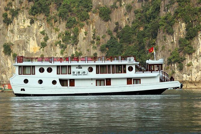 2-Day Oriental Sails Junk Cruise of Halong Bay - Key Points
