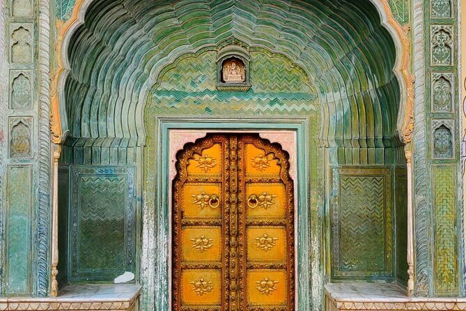 2-Day Private Jaipur City Sightseeing Tour with Three Forts - FAQs