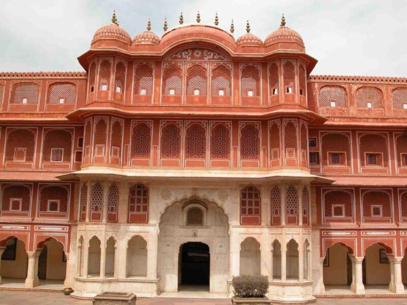 2-Day Private Jaipur Overnight Tour by Car From Delhi - Exploring Jaipur’s Historic Heart