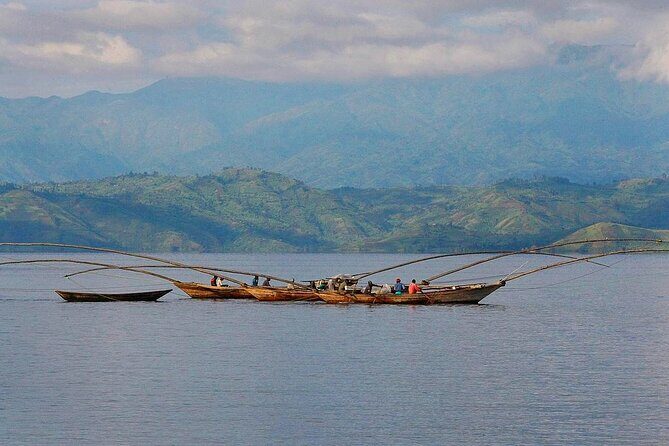 2-Day Private Lake Kivu Kayaking and Holy Rocks from Kigali - Key Points