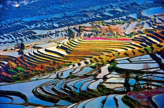 2-Day Private Tour to Jianshui and Yuanyang Hani Rice Terraces from Kunming - Early Morning at Duoyishu and Shengcun Market