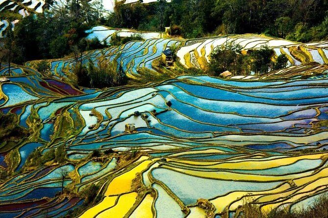 2-Day Private Tour to Jianshui and Yuanyang Hani Rice Terraces from Kunming - Visiting Double Dragon Bridge and Local Cuisine