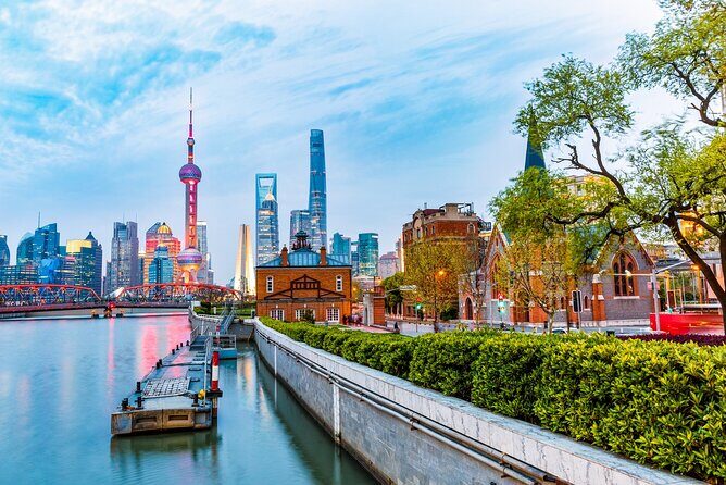 2 Day Shanghai Tour with Local Home Visit and DIY Wontons - Key Points