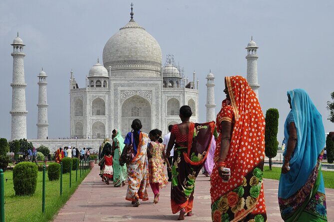 2-Day Tour to Taj Mahal and Agra from Chennai with Both Side Commercial Flights - Key Points