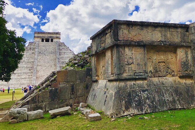 2-Day Trip of Main Yucatan Attraction Including Uxmal and Izamal - Why This Tour Offers Good Value