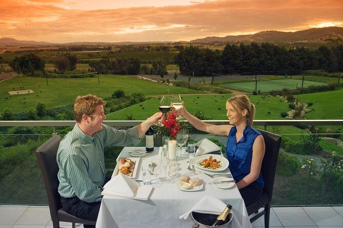 2-Day Yarra Valley Wine Tour with Luxury Vineyard Resort Stay - Exploring the 2-Day Yarra Valley Wine Tour with Luxury Vineyard Resort Stay