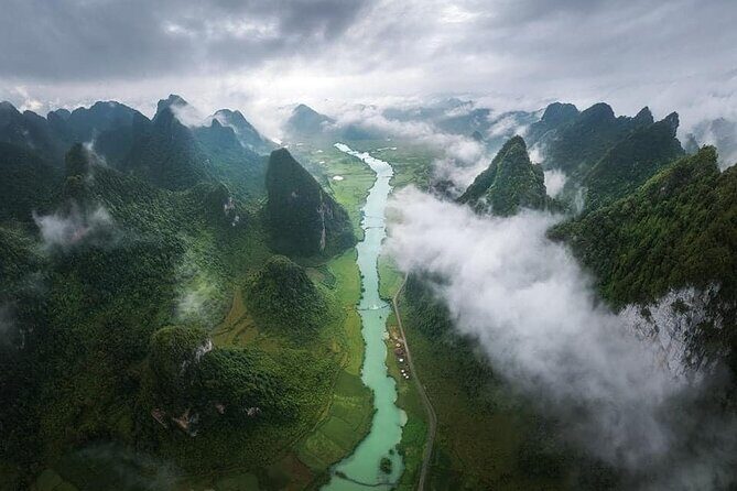 2 Days 1 Night Ban Gioc Waterfall Tour from Hanoi By Limousine - Practical Tips and Considerations