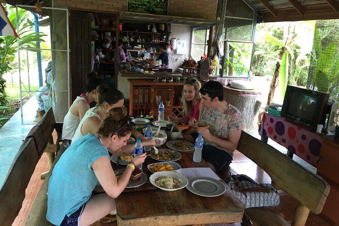 2 days 1 night: Countryside experiences. Exclusive house Homestay - FAQ