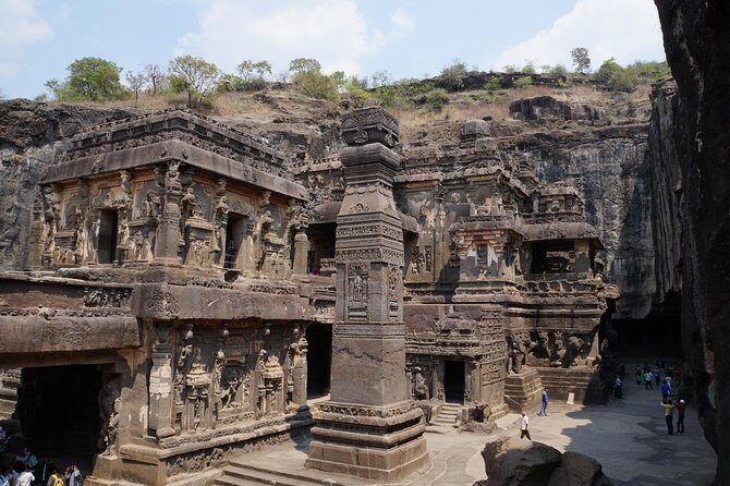 2-days Ajanta Ellora tour package by private cab from Aurangabad - FAQs