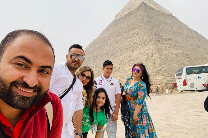 2 days cairo and giza attractions plus Gem, private tour - Day One: Walking Through Ancient Egypt