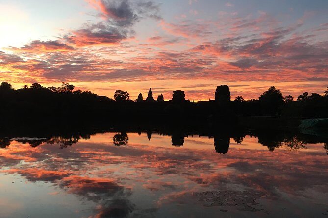 2 Days Discover Angkor Wat Complex and Cambodia's Villages Tours - The Authentic Experience