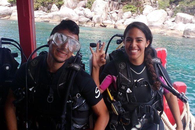 2 Days Diving Trip to Koh Tao Including 4 Dives and Accommodation - Transportation, Group Size, and Practicalities