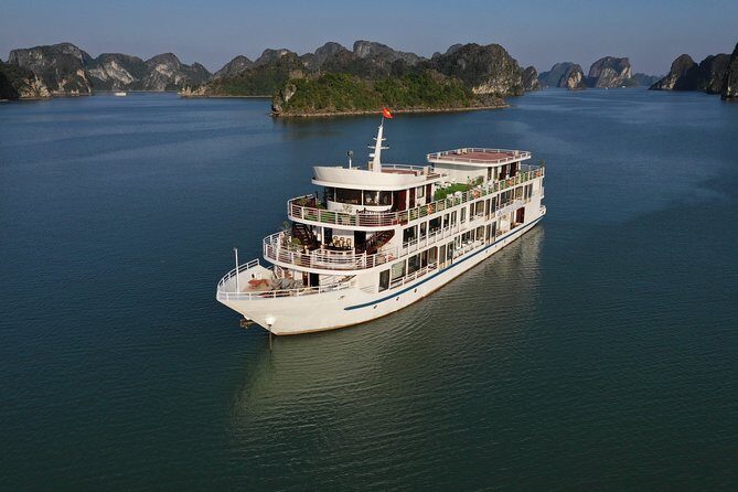 2 Days Ha long Sapphire Cruise - An In-Depth Look at the 2-Day Sapphire Cruise Experience
