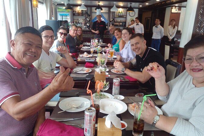 2 Days Halong Bay - Halong Sapphire Cruise - Onboard Experience: Comfort and Fun