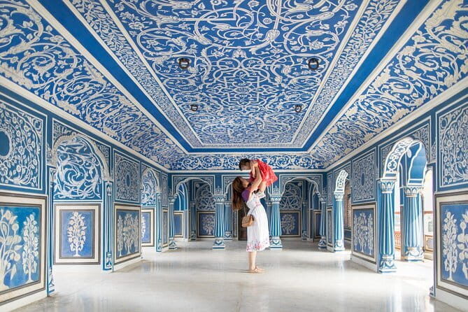 2 Days Jaipur and Agra Tour by Car - All Inclusive Tour From Jaipur - Detailed Review of the 2-Day Jaipur and Agra Tour