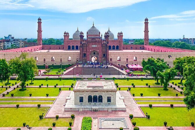 2 Days Private Guided Tour in Lahore - An In-Depth Look at the Tour Experience