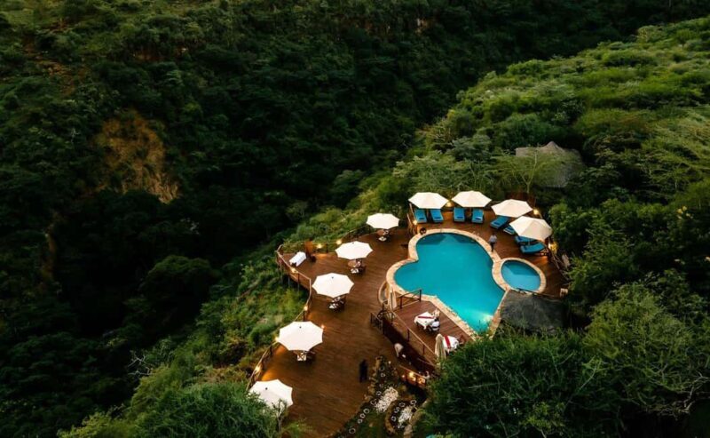 2-Days Private Luxury Safari from and back to Zanzibar - The Sum Up