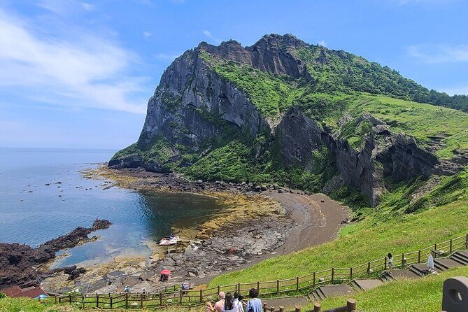 2-days Private Taxi Tour in Jeju Island - The Sum Up