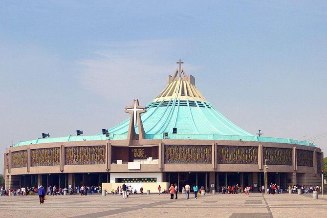 2 Days visiting Basilica of Guadalupe, Pyramids, Frida Kahlo museum & Xochimilco - The Itinerary in Detail: What to Expect