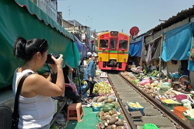 2-hour Bangkok Old City NIGHT Tour + Private TUK TUK + Tour Guide - A Detailed Look at the Itinerary