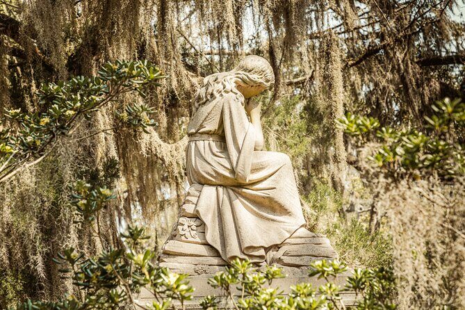 2-Hour Bonaventure Cemetery Walking Tour - A Closer Look at the Tour Experience