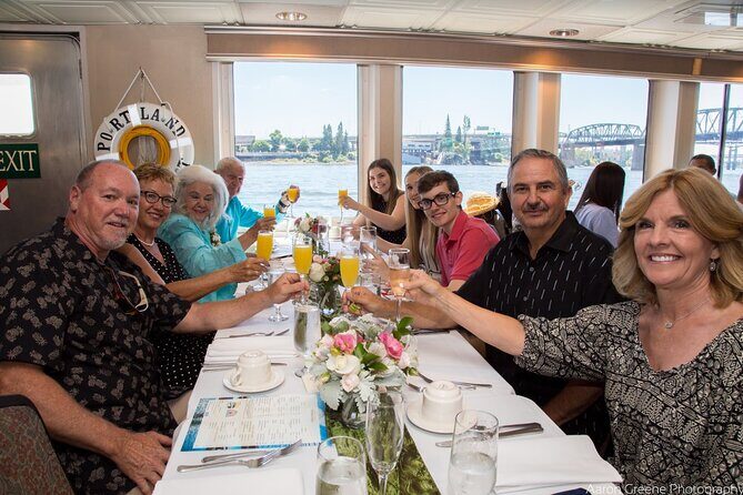 2-hour Champagne Brunch Cruise on Willamette River - A Deep Dive into the Portland Willamette River Brunch Experience
