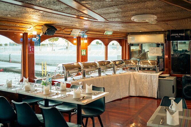 2-Hour Dubai Marina Dhow Dinner Cruise - Who Should Consider This Tour?