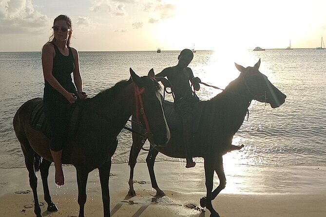 2 Hour Horseback Riding Sunset Tour with Dore's Riding Stable - FAQ