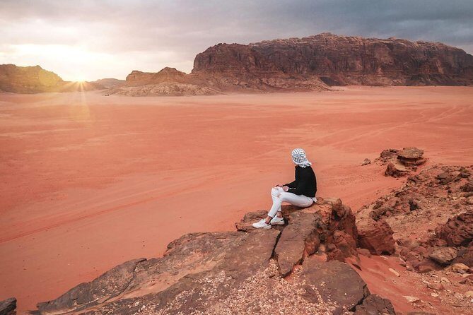 2 Hour Jeep Tour - Wadi Rum Desert & Canyon - Key Points