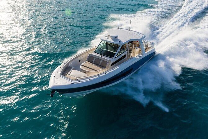 2-Hour Ma'alaea Humpback Whale Watching Cruise for up to 6 Guests - Who Should Consider This Tour?