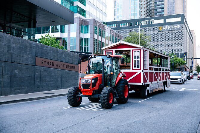 2 Hour Narrated Sightseeing Tractor Tour of Nashville - Key Points
