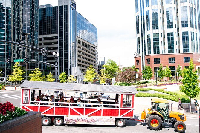2 Hour Narrated Sightseeing Tractor Tour of Nashville - A Detailed Look at the Nashville Tractor Tour