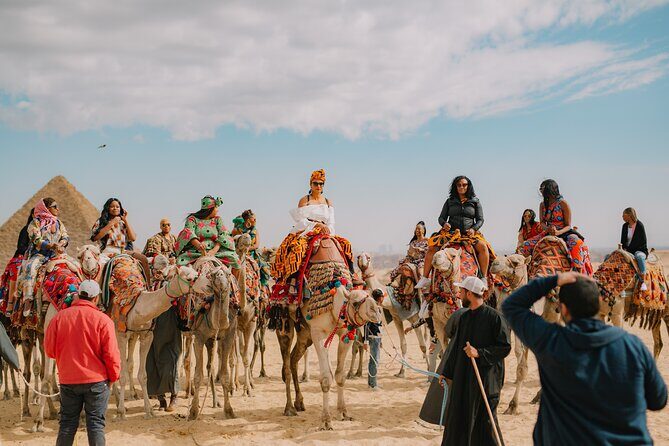 2 Hour Photoshoot at Pyramids of Giza with Instgram Style - Who Should Consider This Experience?