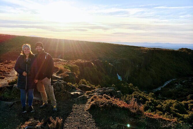 2 Hour Pre Sunset Guided Group Walk - An In-Depth Look at the Tongariro Sunset Walk