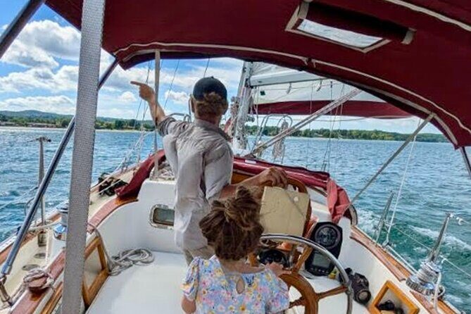 2 Hour Private Afternoon Cruise Aboard Scout - An in-depth look at the sailing experience in Traverse City