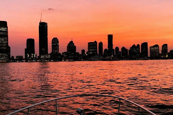 2-hour Private Luxury New York City Sunset Boat Tour - FAQs