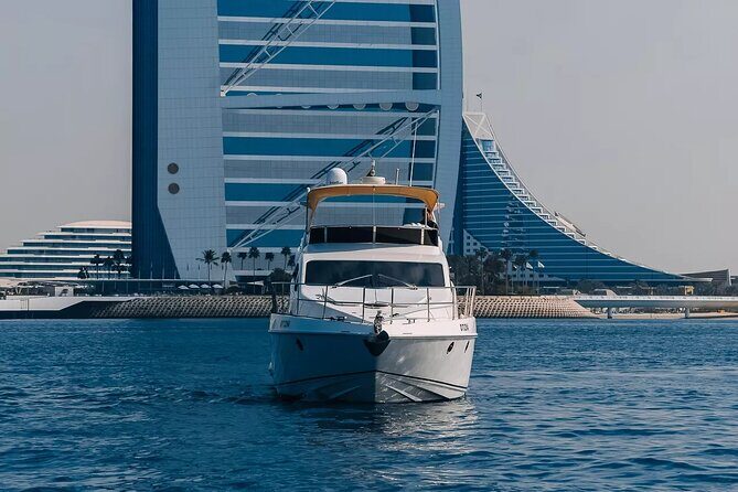2 hour Private Yacht Tour with Dubai Marina Skyline View - The Sum Up