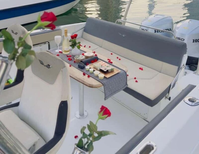 2-Hour Romantic Sunset Cruise with Sushi and Drinks - What to Expect from the Dubai Sunset Cruise