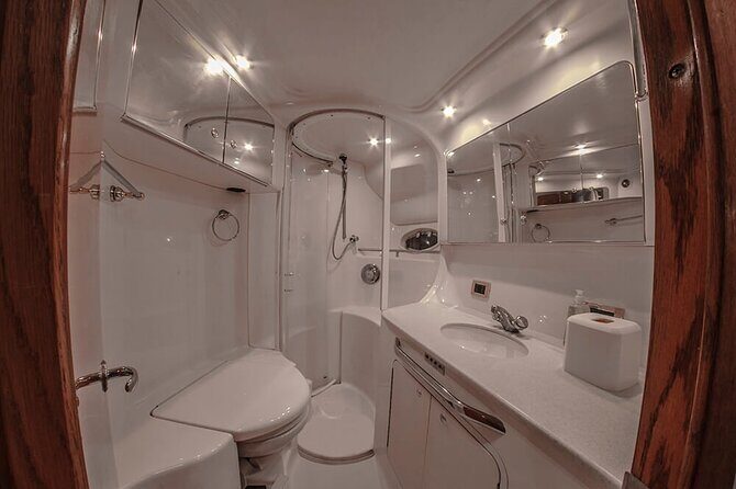 2 Hour Sunset - 51' Sea Ray Tulum, Playa del Carmen, Riviera Maya - FAQ