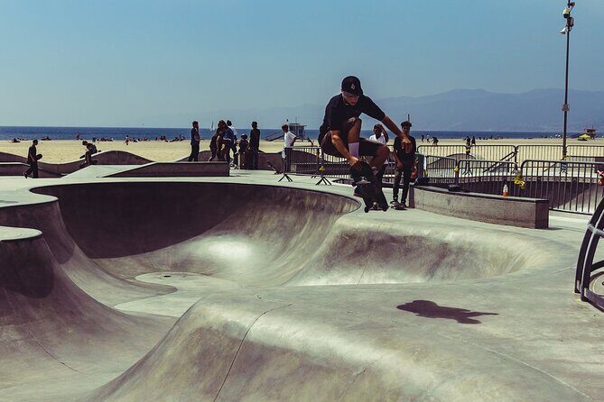 2-Hour Venice Beach Art and History Walking Tour - Key Points