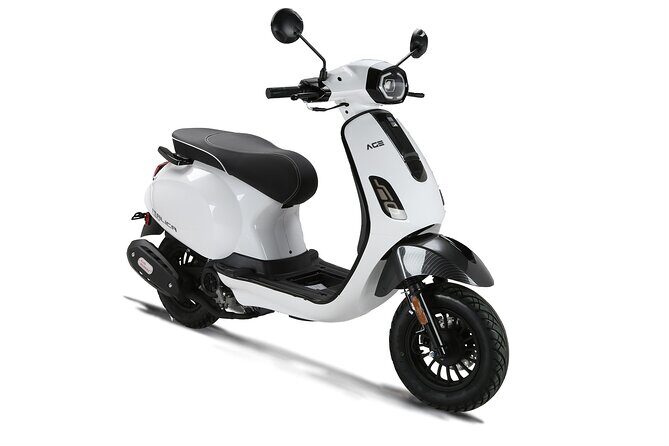 2 Hours , 2 Person Retro Scooter 49cc - Who Should Consider This Tour?