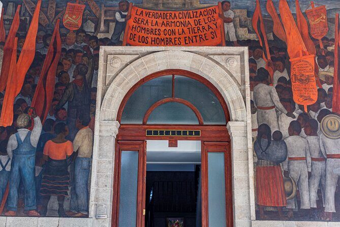 2 Hours of Mexican Muralism with an Art Lover - FAQ